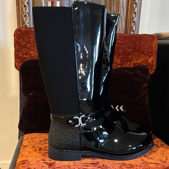 Black Patent Leather Glam Boots - Picture 2 of 6